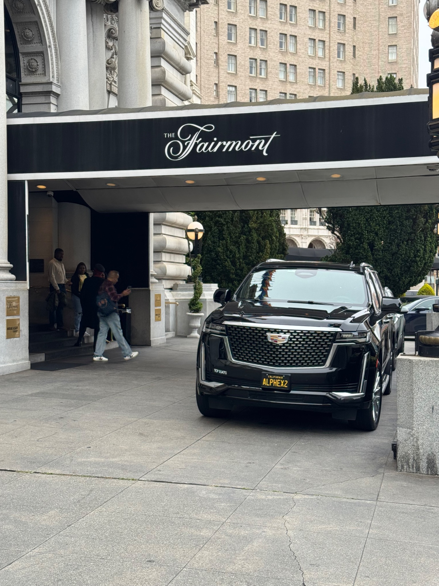 Black Cadillac Escalade arriving at the Fairmont San Francisco